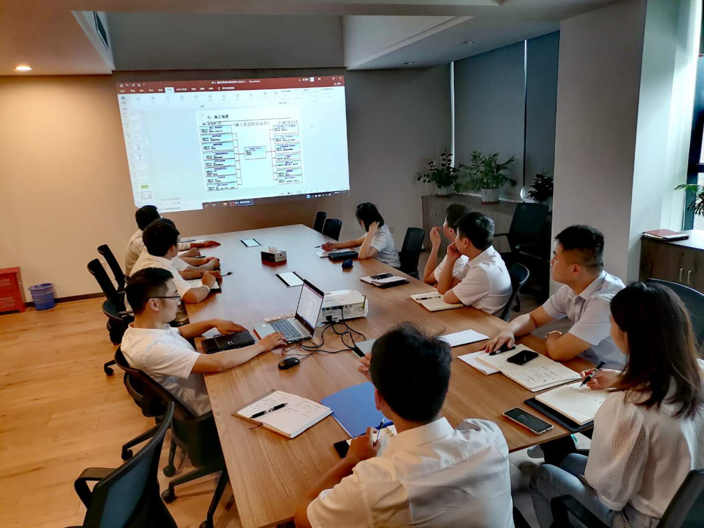 亿万28官网-追求健康,你我一起成长