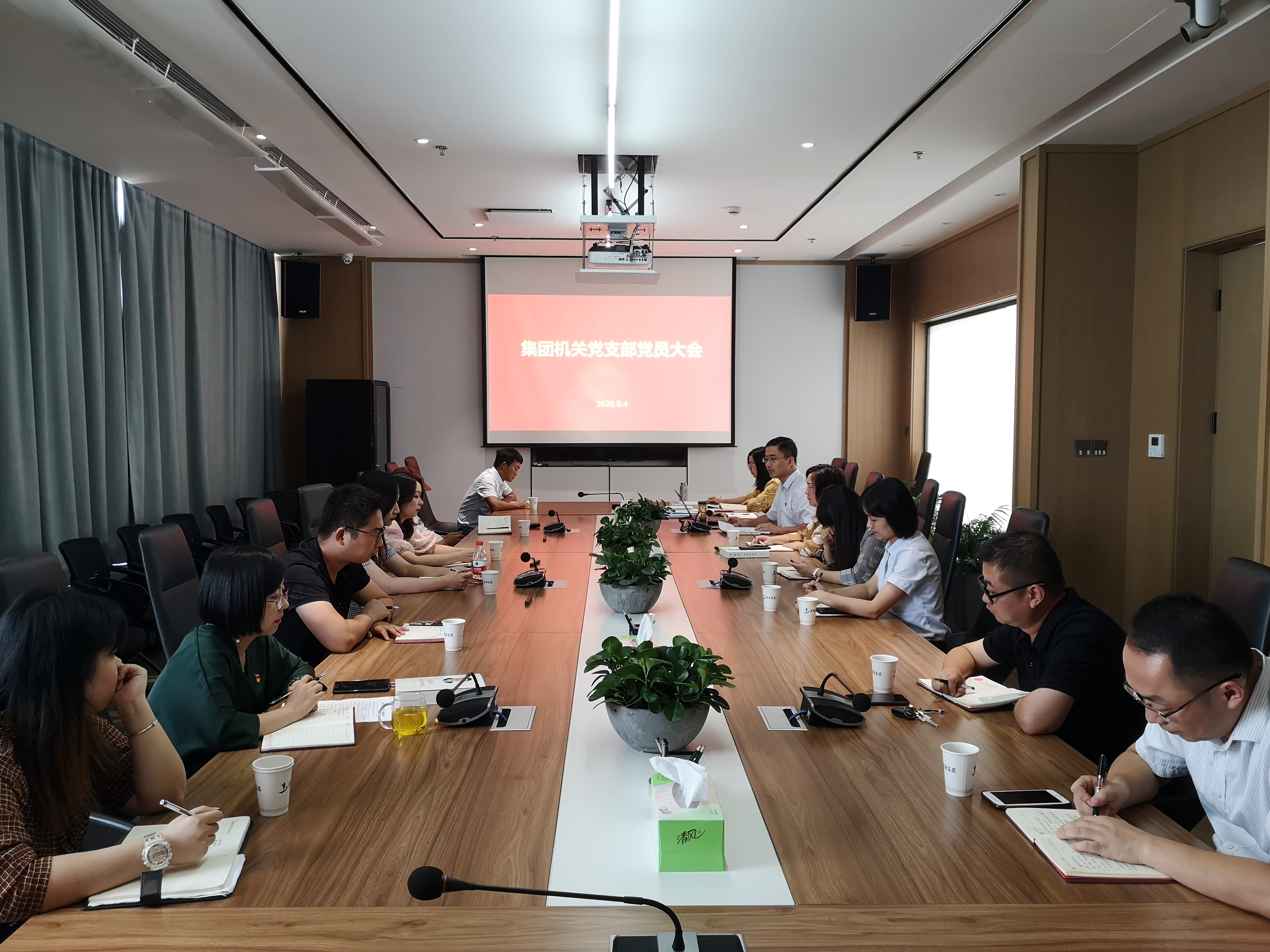 亿万28官网-追求健康,你我一起成长