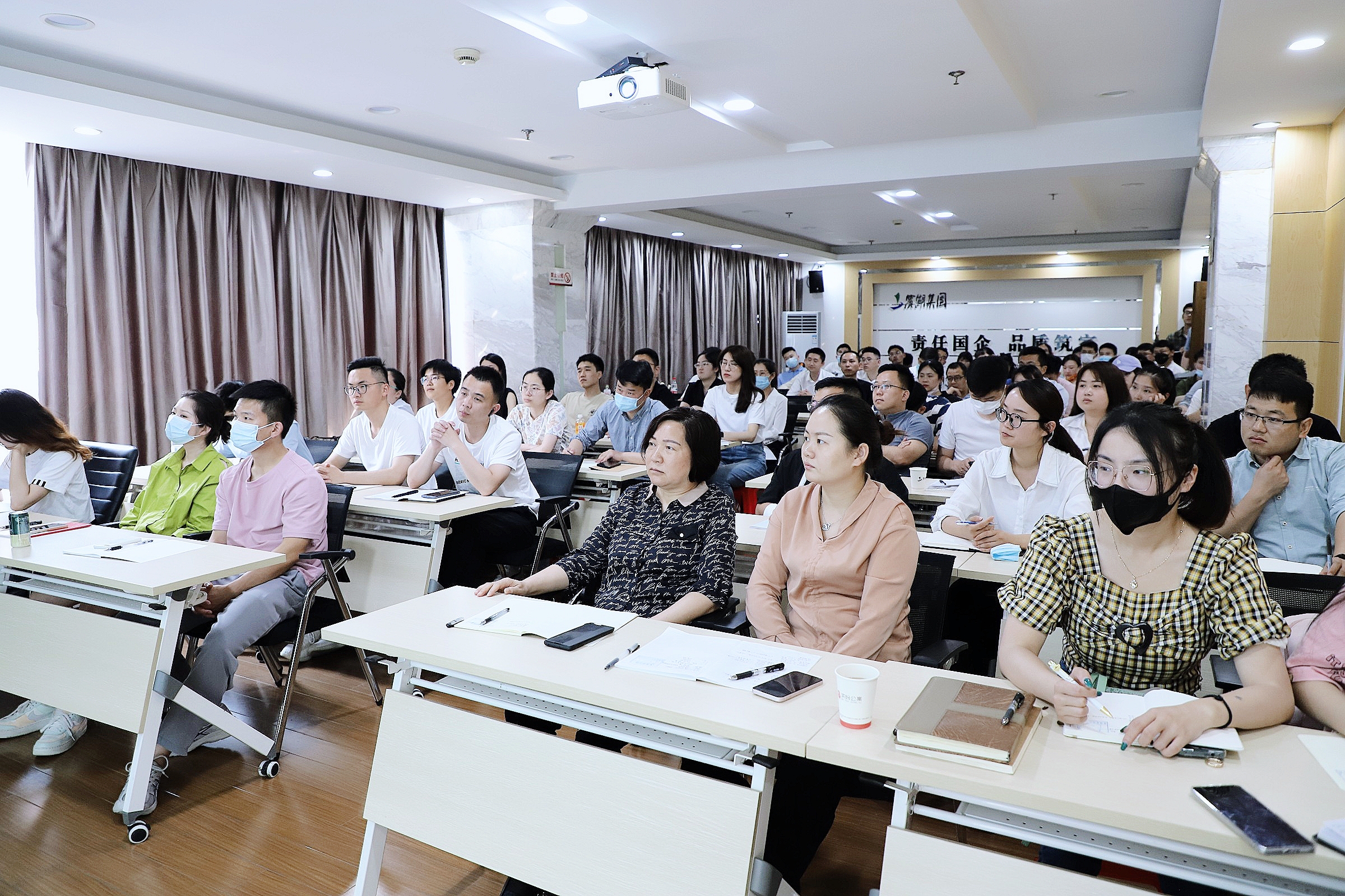 亿万28官网-追求健康,你我一起成长