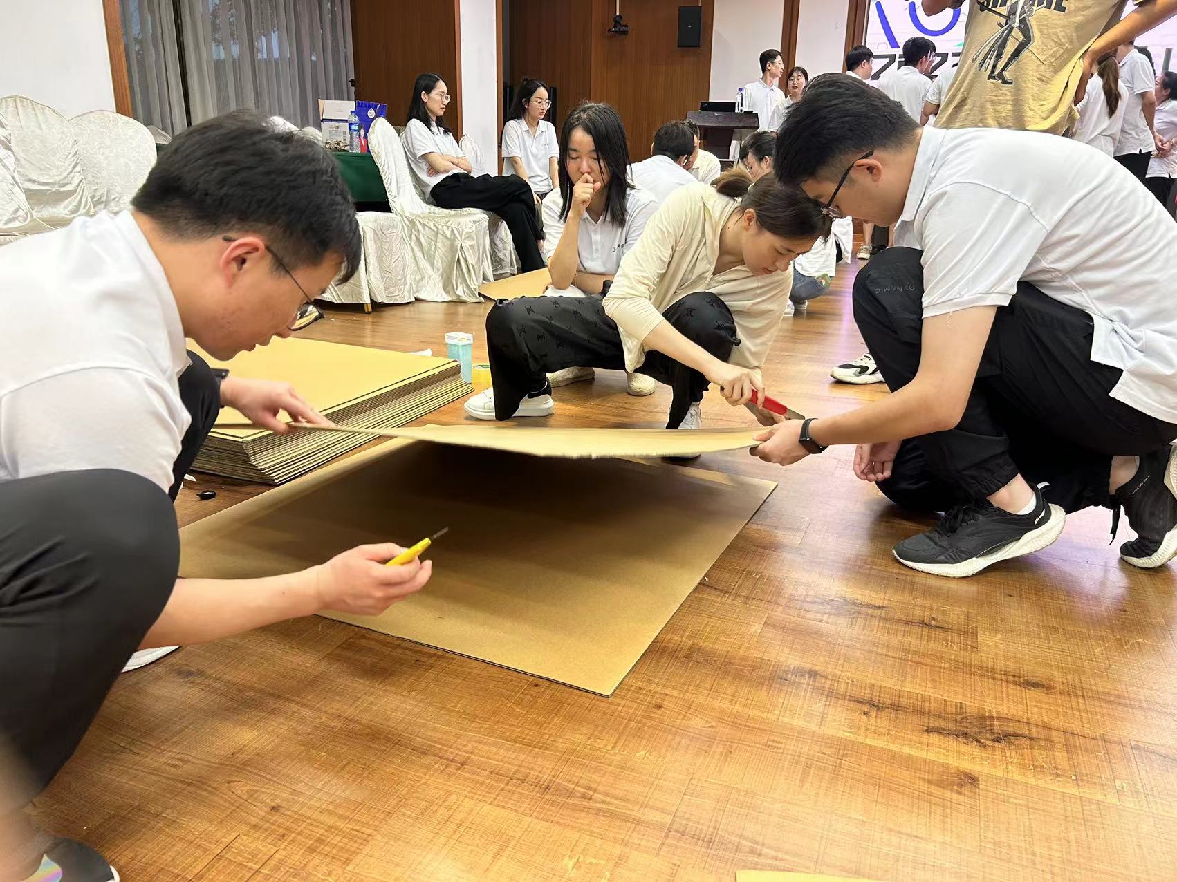 亿万28官网-追求健康,你我一起成长