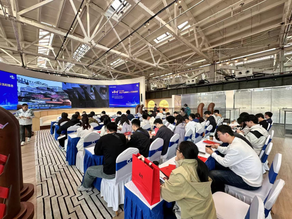亿万28官网-追求健康,你我一起成长